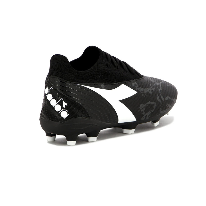 DIADORA FUTBOL CANCHA CENIT