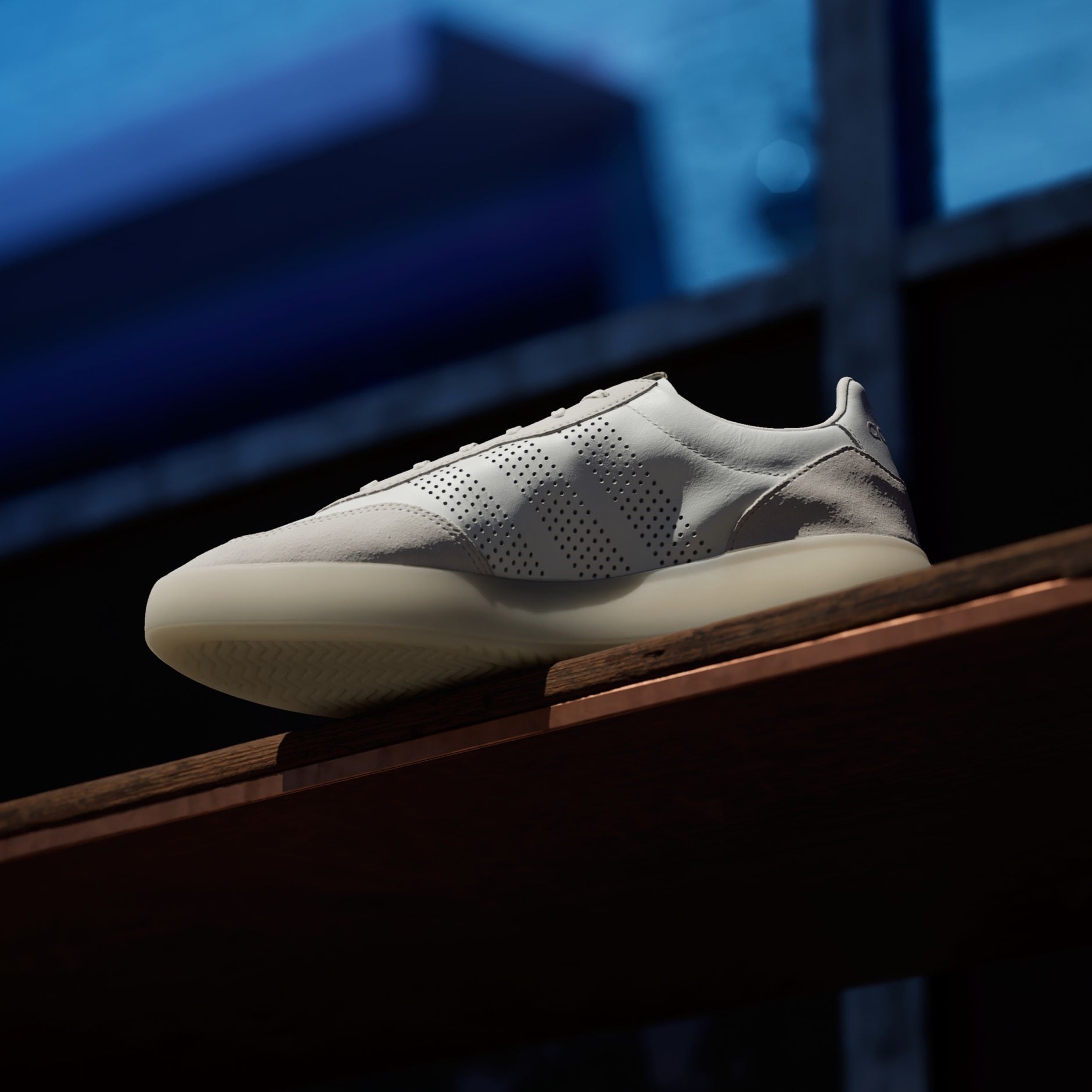 ADIDAS BARREDA DECODE V2