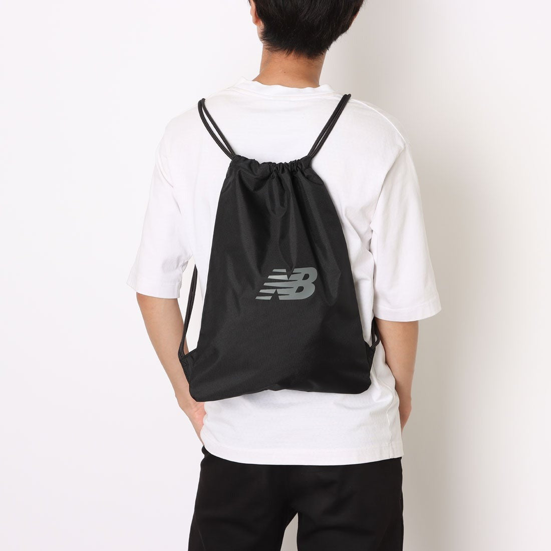NEW BALANCE ESSENTIAL DRAWSTRING BAG SPORTSTYLE | LAB53512-BK