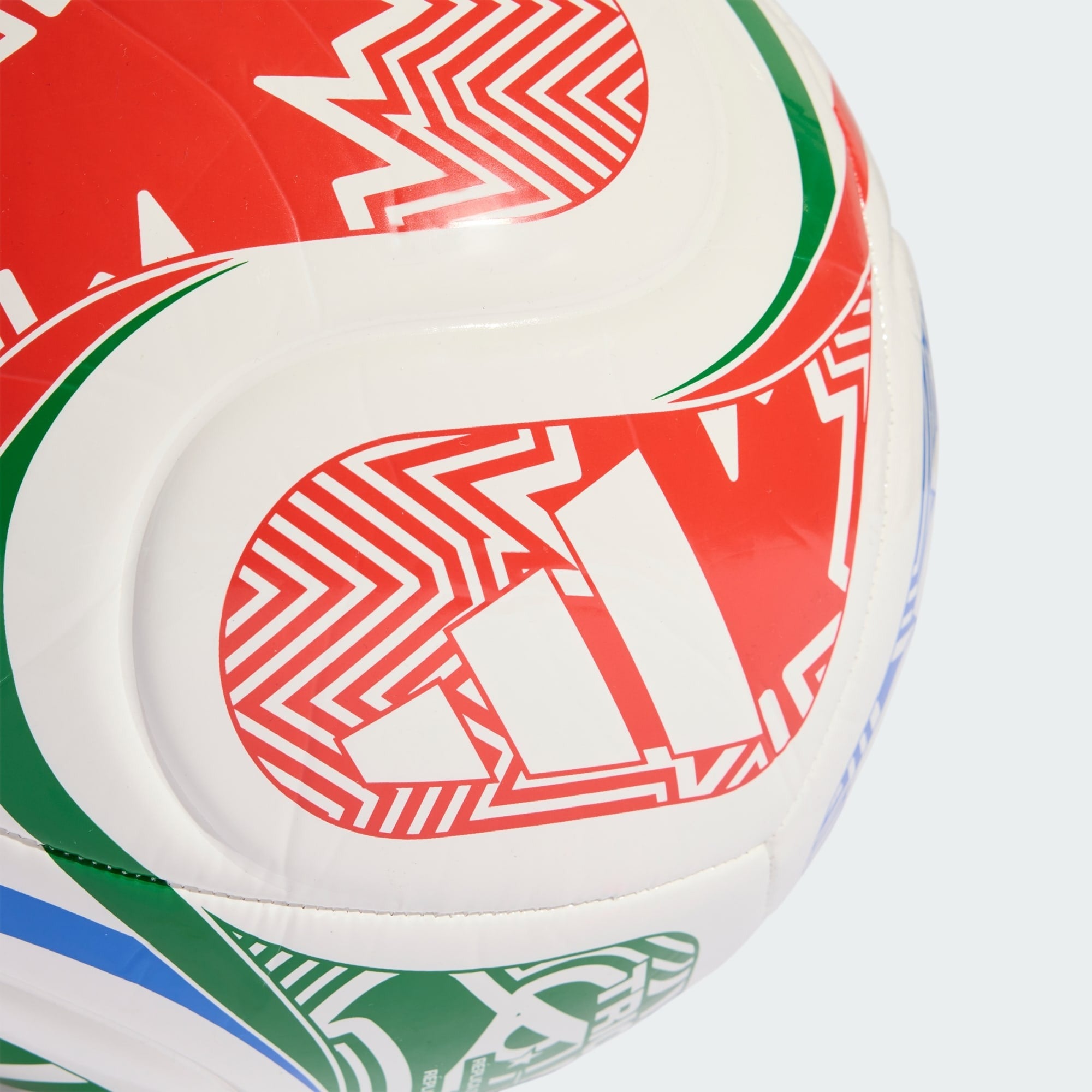 ADIDAS FIFA WORLD CUP 26 CLUB TRIONDA BALL FOOTBALL | JD8028