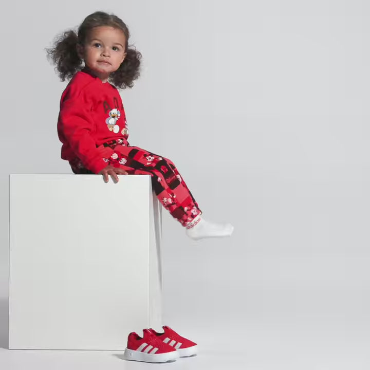 Cargar vídeo: ADIDAS BUBBLECOMFY